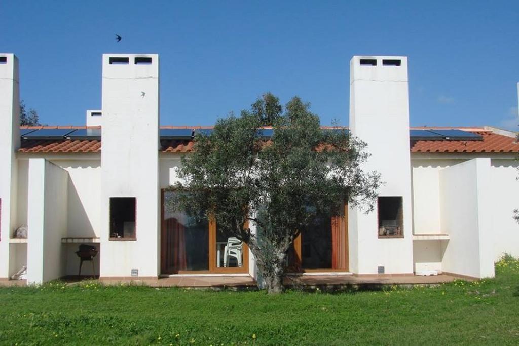 Parque De Campismo Da Ilha Do Pessegueiro Hotell Porto Covo Exteriör bild